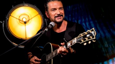 Arjona suspendió su gira y no habrá show en  Neuquén: qué informaron a sus fanáticos 