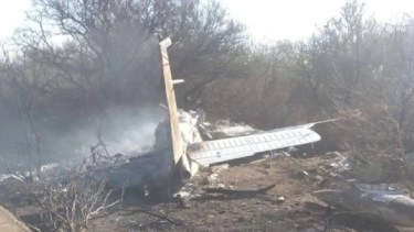 Así quedó la avioneta en la que se accidento Chediack el domingo a la mañana. El piloto de la aeronave también falleció. 