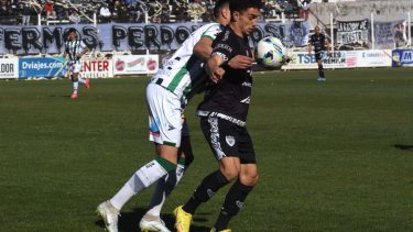 Dezi se volvió una fija en el once de Cipo. (Foto: Matías Subat)