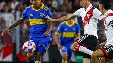 Boca y River chocan en la Bombonera.