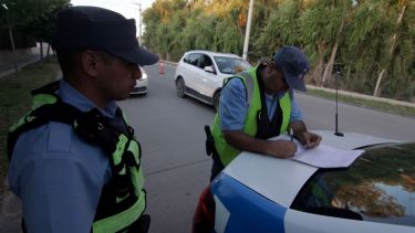 Habrá controles en Neuquén por el Día del Estudiante y de la Primavera. Foto: Archivo Oscar Livera 