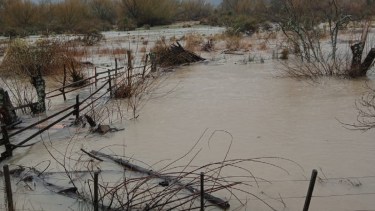 Las intensas precipitaciones provocaron crecidas en los ríos y arroyos de la zona andina. Foto: Gentileza. 