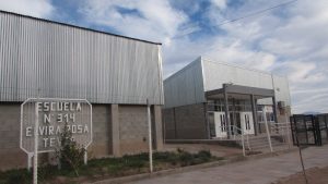 Denuncian que no hay presupuesto para agua potable en las escuelas de Rincón de los Sauces