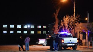 Brutal golpiza en Roca: tres personas entraron a una casa y agredieron a un hombre