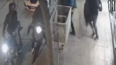 El hecho ocurrió este lunes en el centro de Cipolletti. Foto: Gentileza.