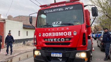 El dato clave sobre el incendio en el que murió una joven y otro está grave en Neuquén