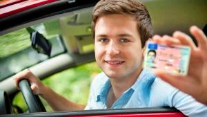 «Mi primera licencia»: jóvenes que no hagan el curso no podrán obtener el carnet de conducir