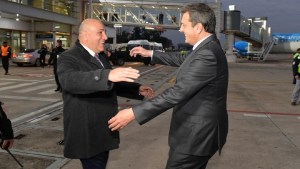 Massa llegó a Tucumán desde donde relanzará su campaña junto a gobernadores y referentes del PJ