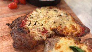 Matambre gratinado con papa rosti para el fin de semana