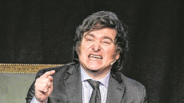 “Fue una reflexión sobre la moneda, que no vale nada; no dije que saquen los depósitos”, se defendió el libertario luego de que expresara que el peso argentino era "excremento". (Archivo)