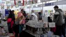 Imagen de La Feria del Libro de Neuquén no cambia la grilla por el alerta de vientos