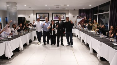 «Bouquet play», en Neuquén: así se vivió el juego de catar y maridar inventado en Pehuenia