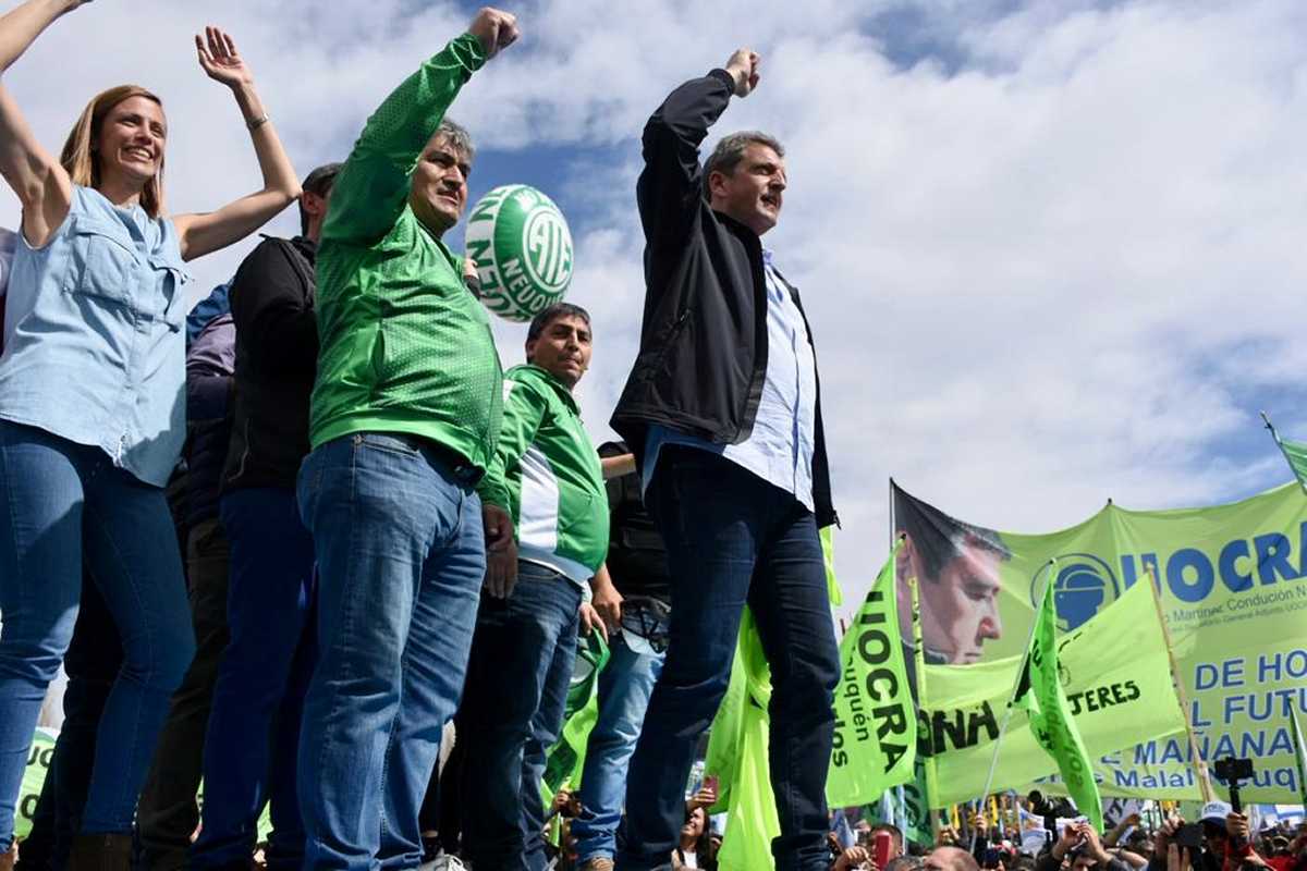 Los organizadores aseguraron que hubo 70.000 personas en el acto de Sergio Massa en Neuquén. Foto: Matías Subat.