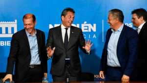 Sergio Massa en Neuquén: dejó anuncios, se llevó apoyos y espera «fervor» popular para el acto de hoy