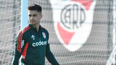 El Pity Martínez fue operado con éxito en España, ¿cuánto tardará en recuperarse?