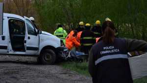 Cuál es el estado del motociclista que sobrevivió al choque frontal en la Ruta 22