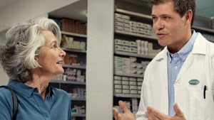 El cuidado de la piel del adulto mayor: lo que hay que saber sobre las escaras