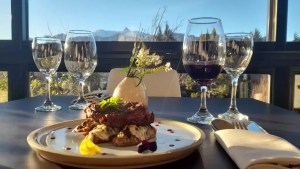 Traful: la mejor cocina marítima patagónica llega este mes a la cordillera neuquina