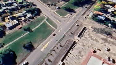 el accidente ocurrió en la intersección de Avenida Leloir y Avenida Don Bosco de Viedma.  