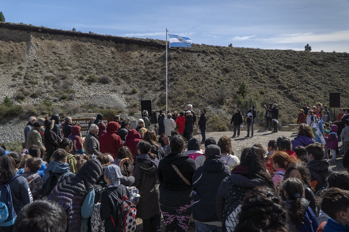 Cada convocatoria tiene como fin rechazar el proyecto de la represa “Segunda Angostura”. Foto: Marcelo Martinez
