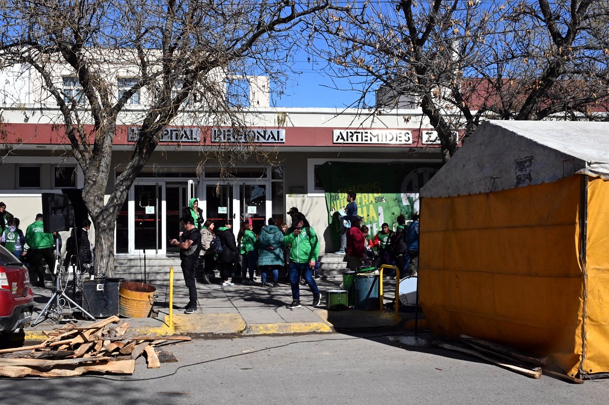 Trabajadores de salud en Río Negro se movilizarán por mejoras en medio de la crisis sanitaria. Foto: Marcelo Ochoa.