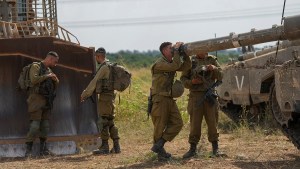Israel eleva a 203 la cifra de personas cautivas a manos de la organización Hamas en Gaza