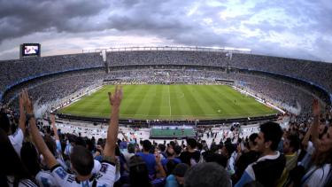 El Estadio Monumental encabeza la lista de las canchas para albergar el partido inaugural de Argentina en el Mundial 2030.