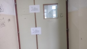 Se desprendió un pedazo de techo en un colegio de Cipolletti: Unter responsabilizó a Educación