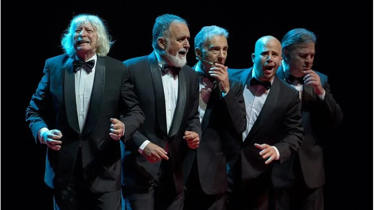 Les Luthiers presenta «Más tropiezos de Mastropiero» en Neuquén