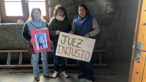 Marcharon para repudiar al juez que condenó a 9 años de prisión al autor de un crimen en Bariloche