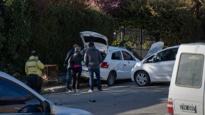 Siniestro vial fatal: la conductora del Gol sigue internada en terapia intensiva en el hospital de Bariloche
