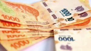 Trabajadores informales que cobran el bono IFE no pueden acceder a la devolución del IVA en octubre 2023