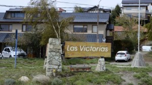 Frenan obra de cloacas para un barrio de Bariloche y vecinos critican al municipio