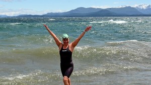 Roxana Pescader, la nadadora de Bariloche que desafía lagos y mares