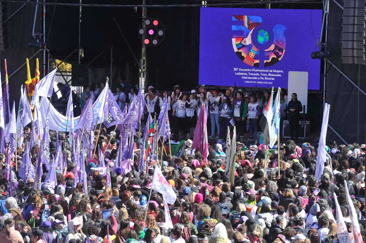 En fotos, el Encuentro de Mujeres y Disidencias en Bariloche - Diario ...