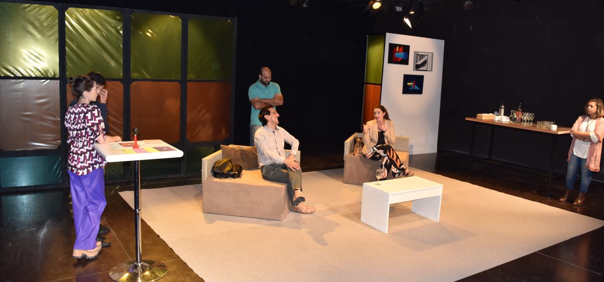 «Bajo terapia», en Ámbito Histrión