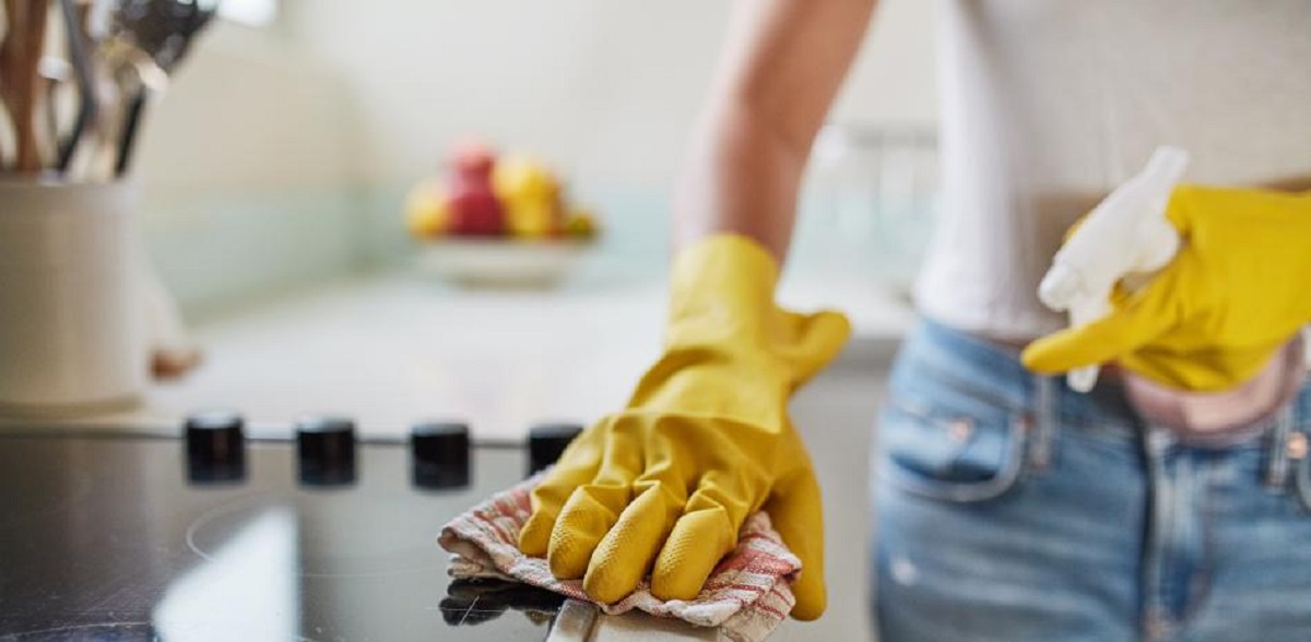 Las empleadas domésticas que trabajan cuatro horas diarias tienen un régimen distinto al de trabajo mensual.-
