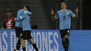 Con goles de Núñez y De la Cruz, Uruguay le ganó a Brasil en Montevideo