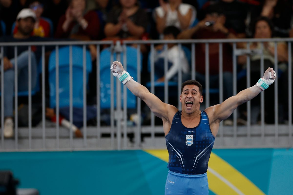 El gimnasta argentino Daniel Villafañe protagonizó uno de los momentos más emocionantes de Santiago 2023. 