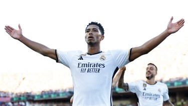 Real Madrid lo dio vuelta al Barcelona y se quedó con el clásico sobre la hora
