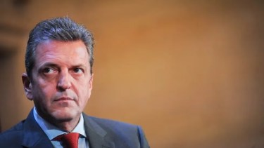 Massa dio detalles del proyecto para convertir al PreViaje en ley.