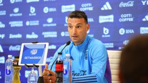 Video | Lionel Scaloni con esperanzas de tener a Messi frente a Paraguay: «Lo vemos bien, suelto»