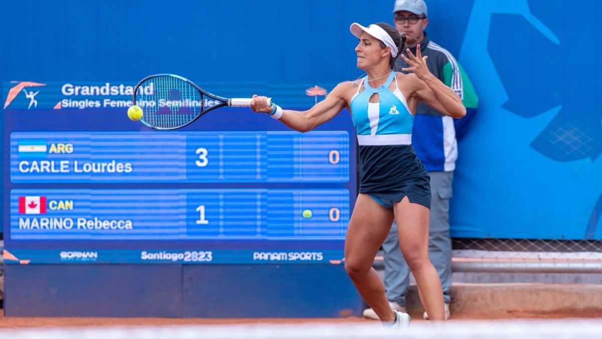 Lourdes Carlé se aseguró como mínimo la medalla de plata en el singles femenino.