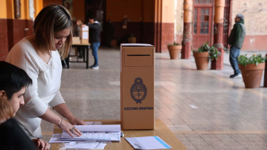 Elecciones 2023: alertan por un mail falso que convoca a ser presidente de mesa