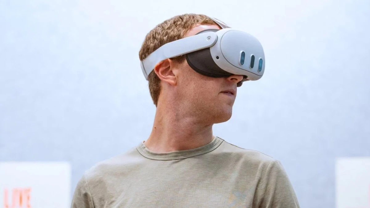 Mark Zuckerberg CEO de Meta con su casco de realidad virtual