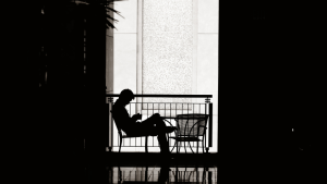 Una de cada cuatro personas se siente sola en el mundo, según una encuesta