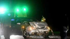 Choque fuerte sobre la Ruta 65, cerca de Roca: dos vehículos involucrados