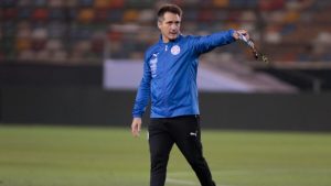 La lista de candidatos para reemplazar a Gago en Racing la encabeza Barros Schelotto