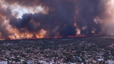 VIDEO | Un detenido por los incendios en Córdoba: quiso calentar una pava y desató el fuego