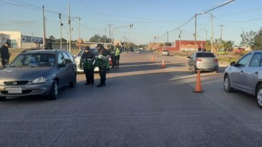 En la capital rionegrina se desarrollaron controles en distintos puntos. Foto Gentileza